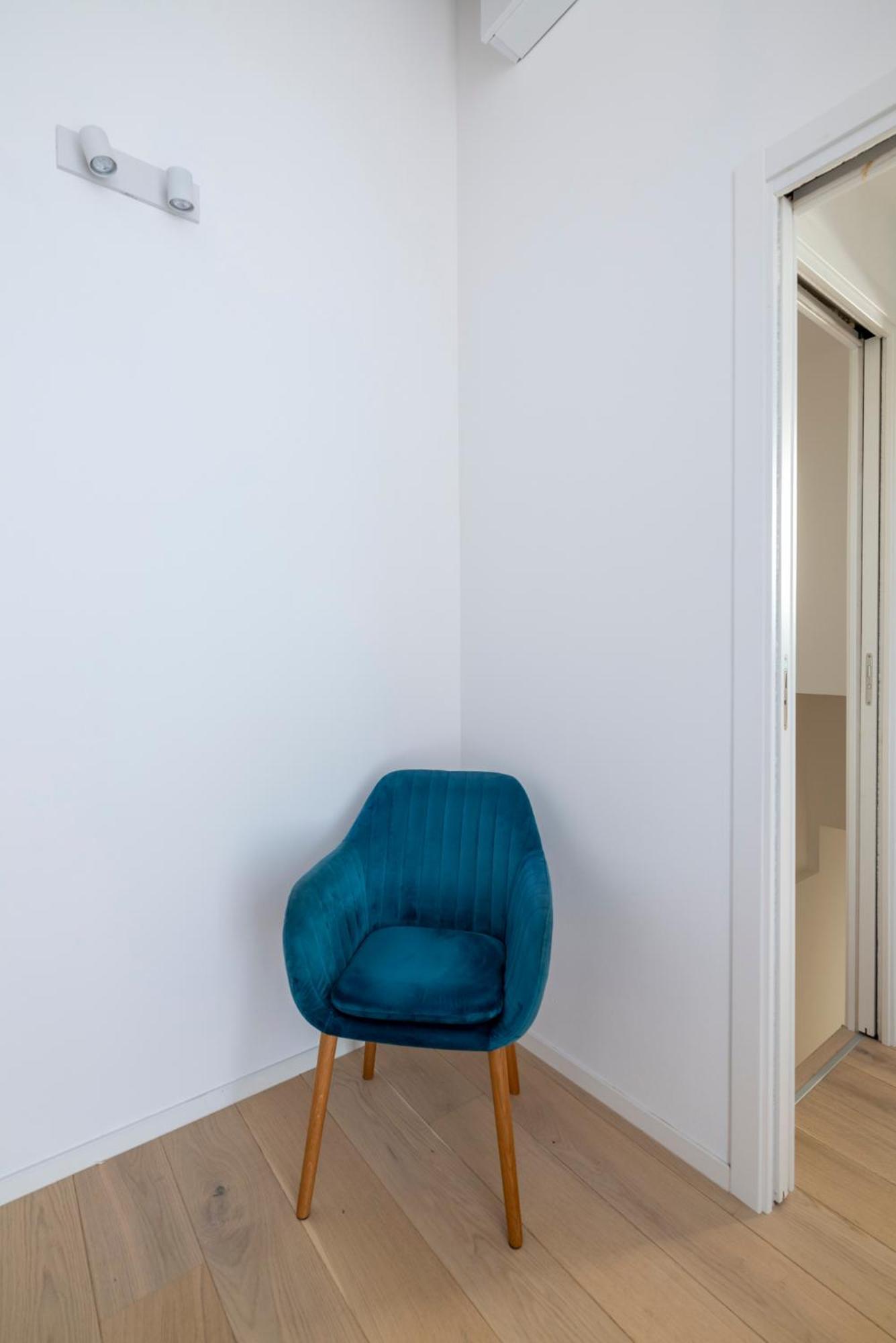 Aldrovandi Luxury Suites And Apartment Bologna Exteriör bild
